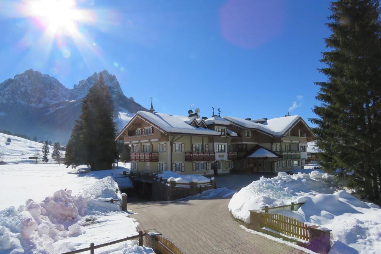 Residence Holiday Поцца-ди-Фасса Экстерьер фото